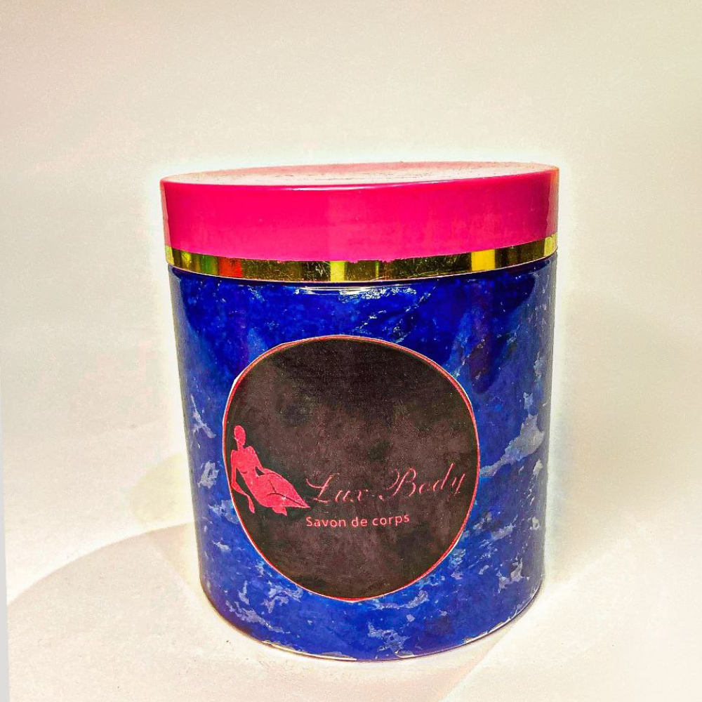 Le savon crémeux bleu